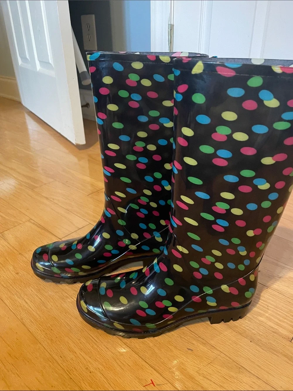 Capelli of New York black polka dot rain boots size 7 like new